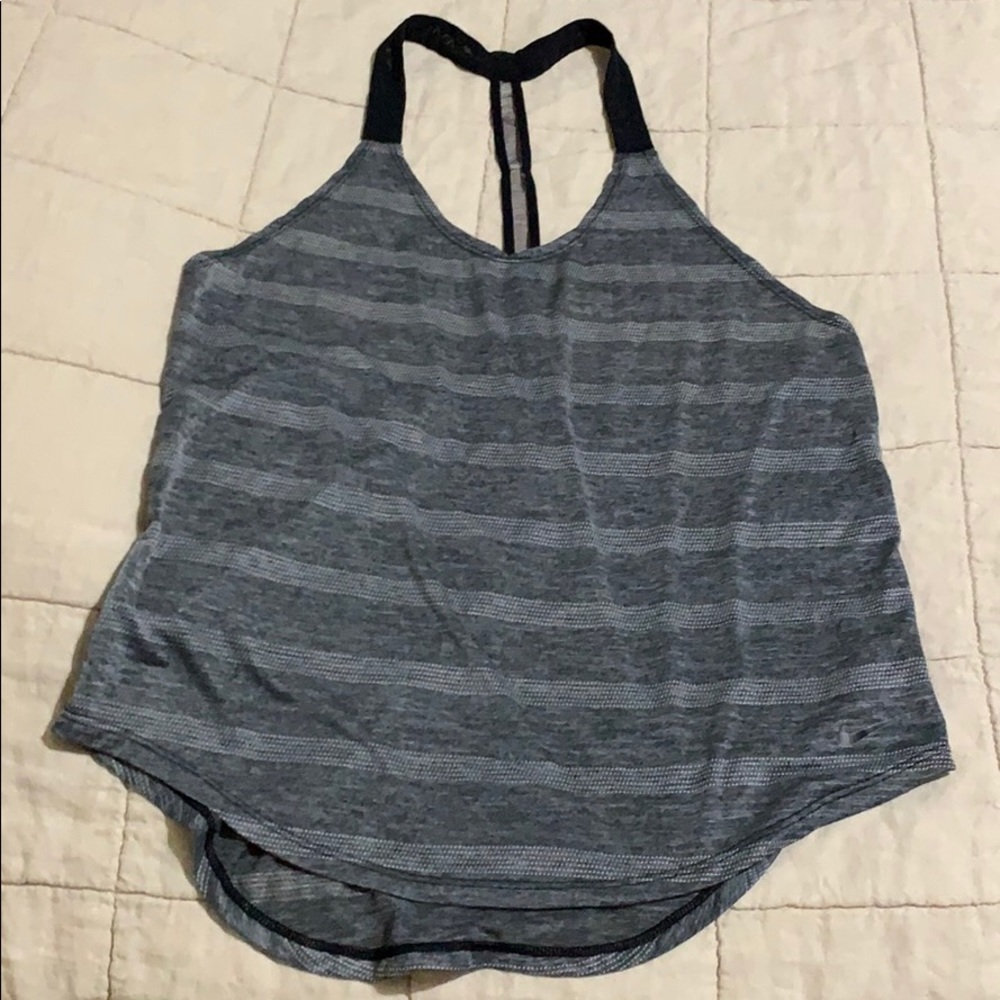 Nike workout top